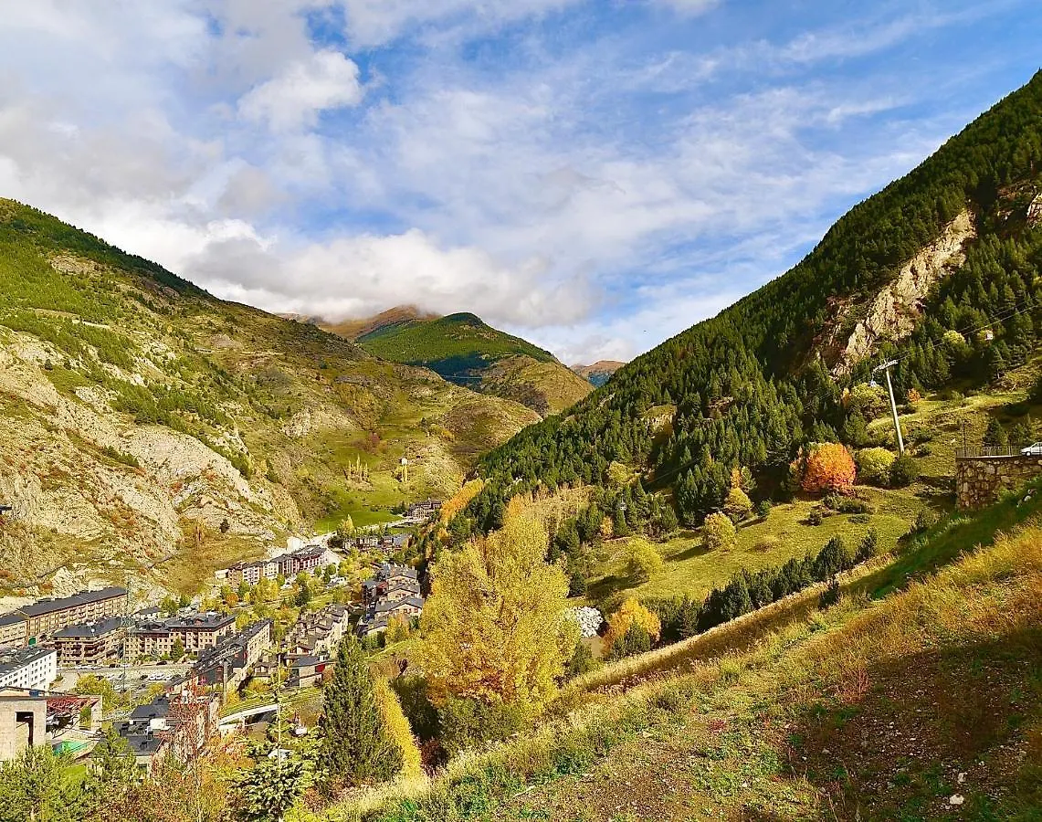 Placer, Naturaleza Y Terraza En Canillo Serrera 3 Hut-8207
