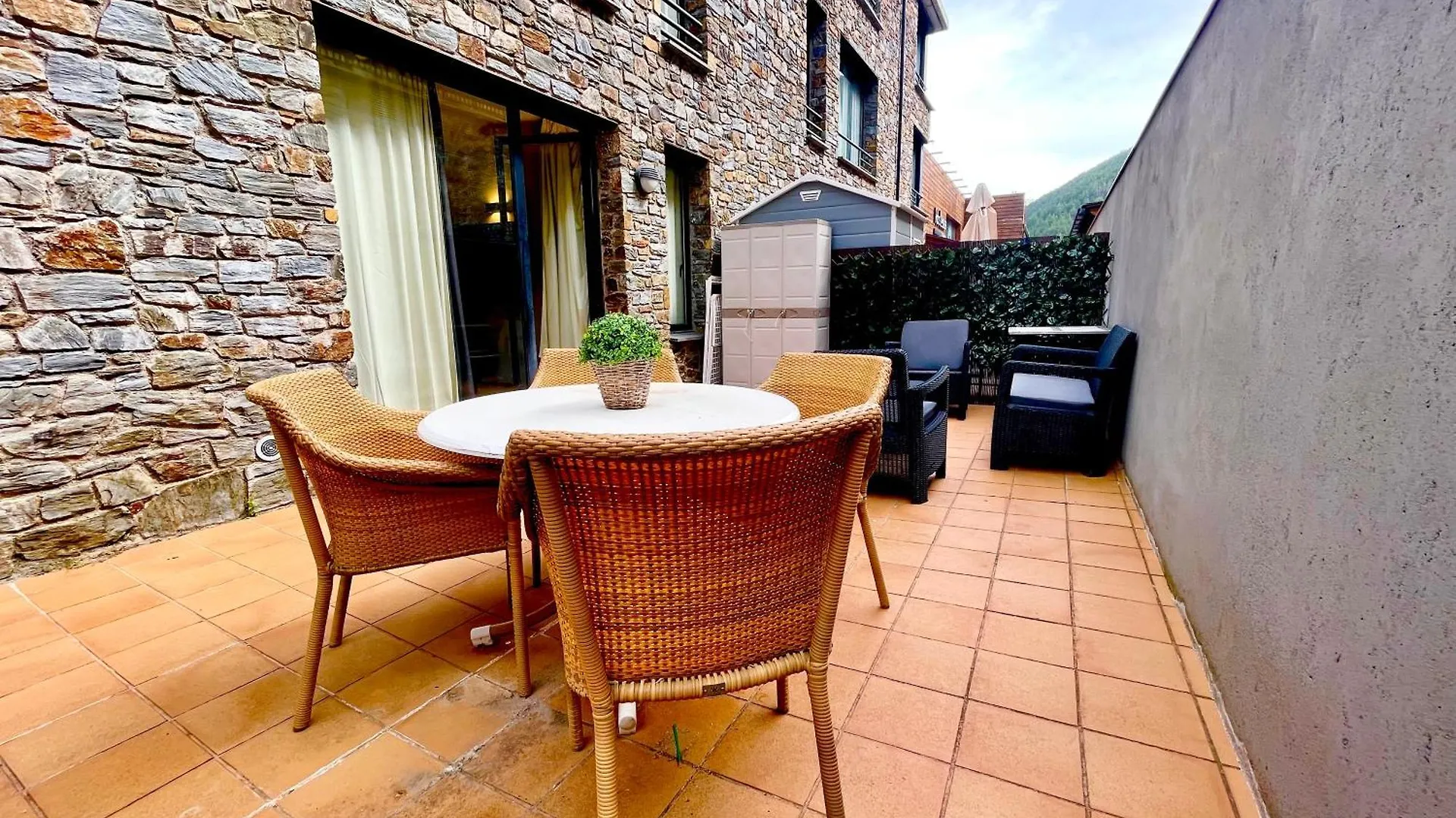 Placer, Naturaleza Y Terraza En Canillo Serrera 3 Hut-8207 location